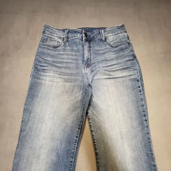 Kut From the Kloth Womens 12 Fab Ab Baby Boot Cut Stretch Jeans Distressed Denim - Picture 2 of 11